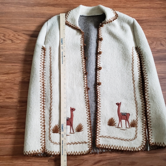 Vintage wool cape - Picture 2 of 10